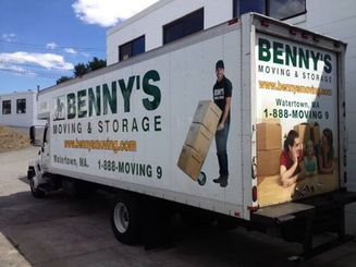 Bennys Moving Truck